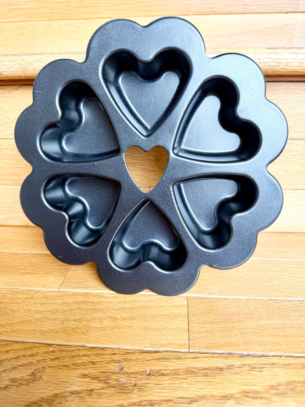 NORDIC WARE Heart Cake Pan Baking Pastry Mini Gâteau Coeur Valentine Non Stick